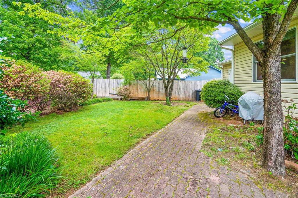 2009 Rendall Street Burlington, NC 27215 - Photo 29 of 33