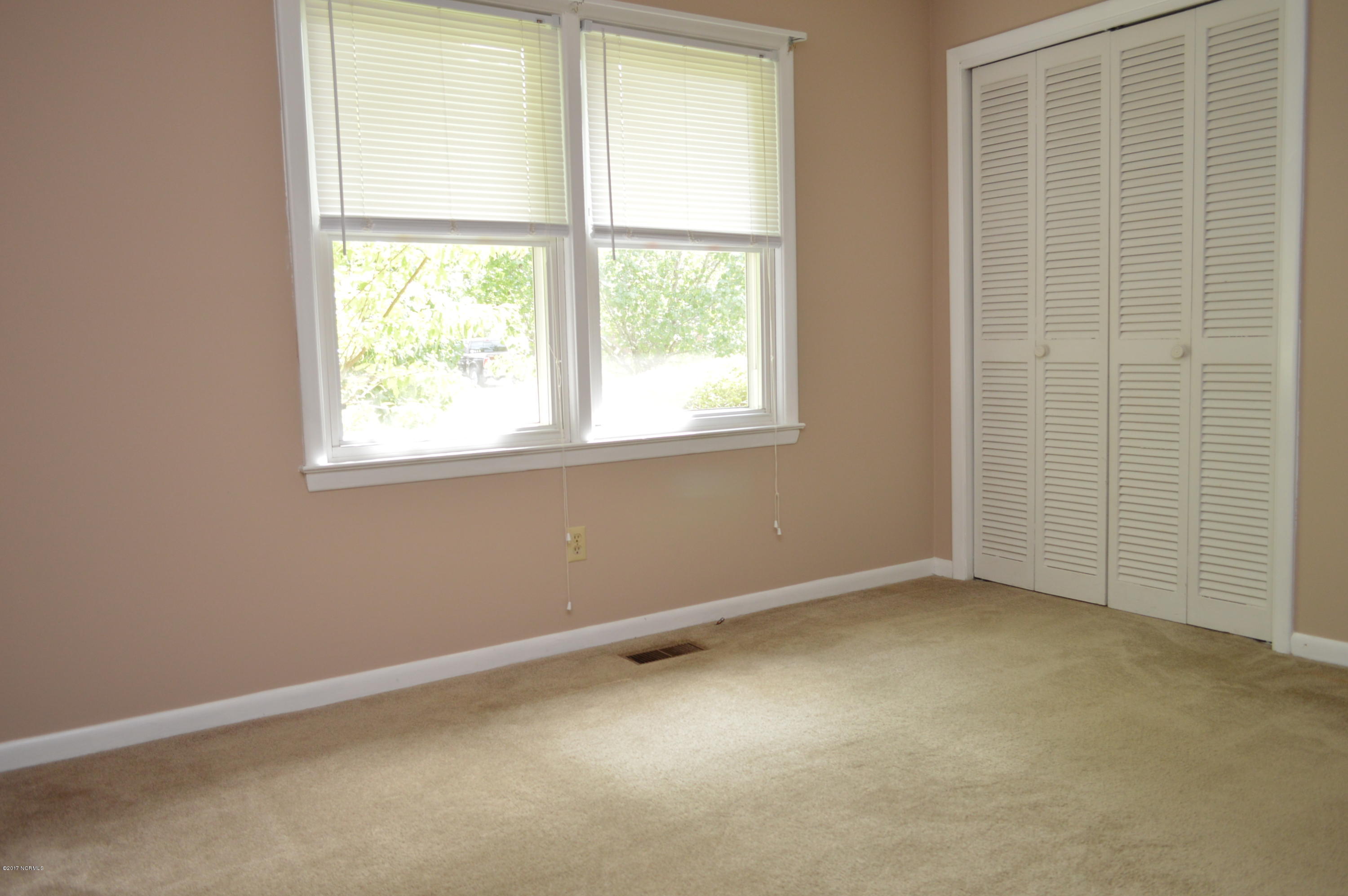 103 Wildwood Road Havelock, NC 28532 - Photo 17 of 21 2ND BEDROOM