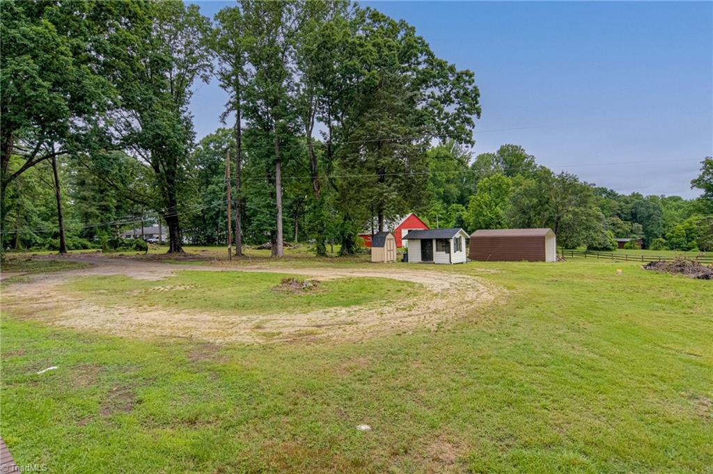 4001 Redberry Road Greensboro, NC 27407 - Photo 33 of 42