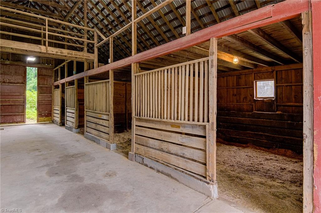 4001 Redberry Road Greensboro, NC 27407 - Photo 35 of 42