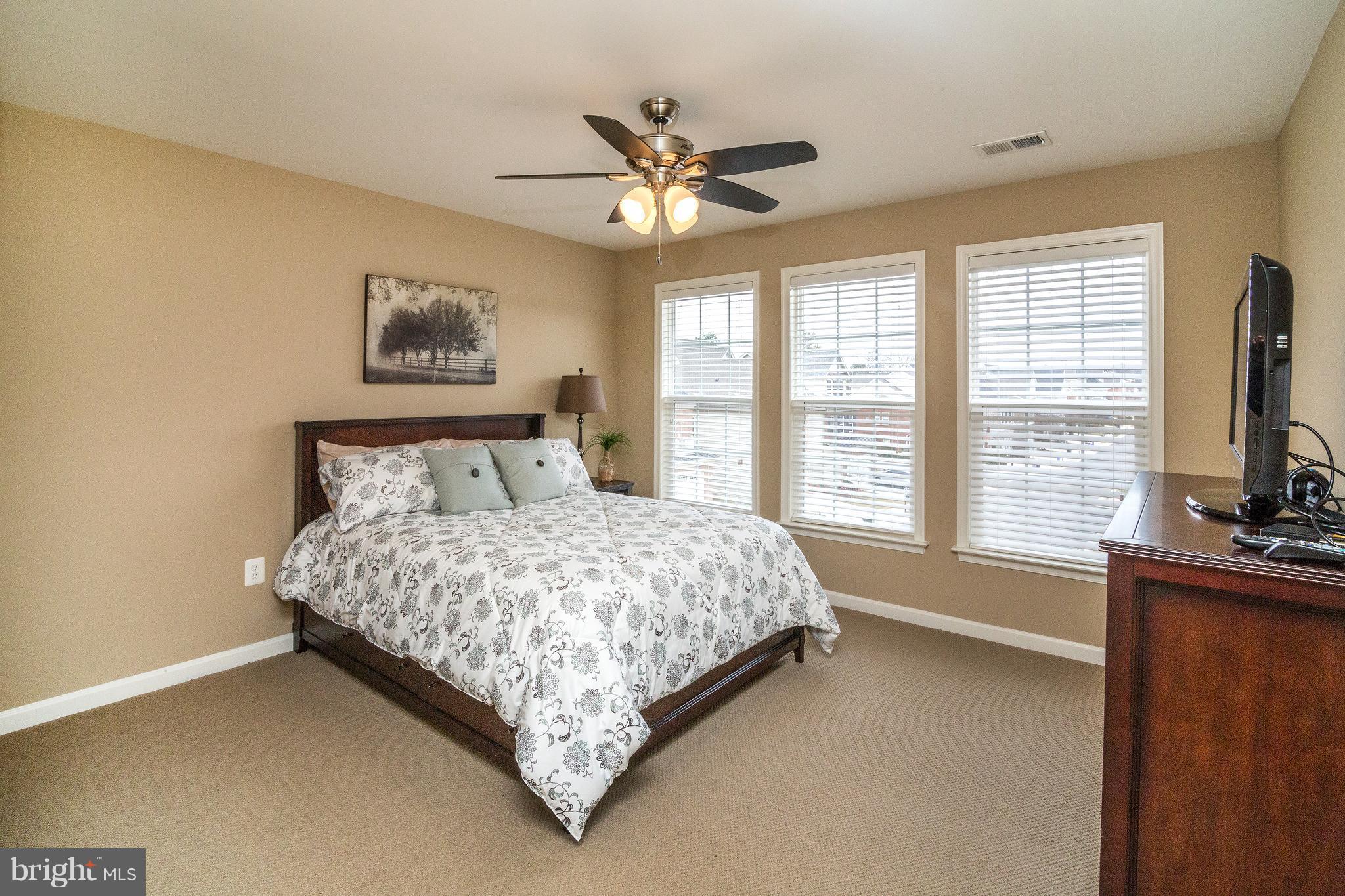 6027 Masondale Road Alexandria, VA 22315 - Photo 23 of 28 3rd Bedroom