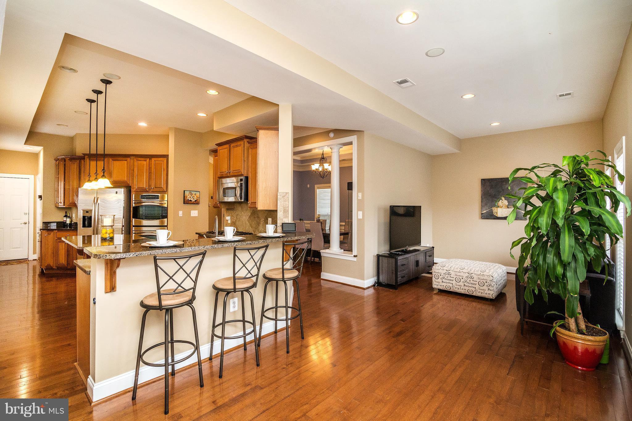 6027 Masondale Road Alexandria, VA 22315 - Photo 9 of 28 Interior (General)