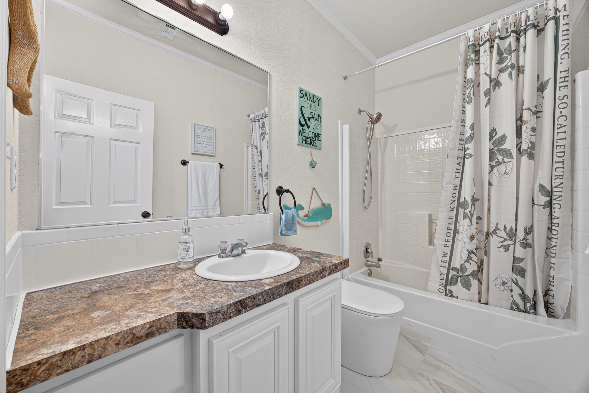 2019 Flamingo Road Crystal Beach, TX 77650 - Photo 33 of 50 Gallery Image 33
