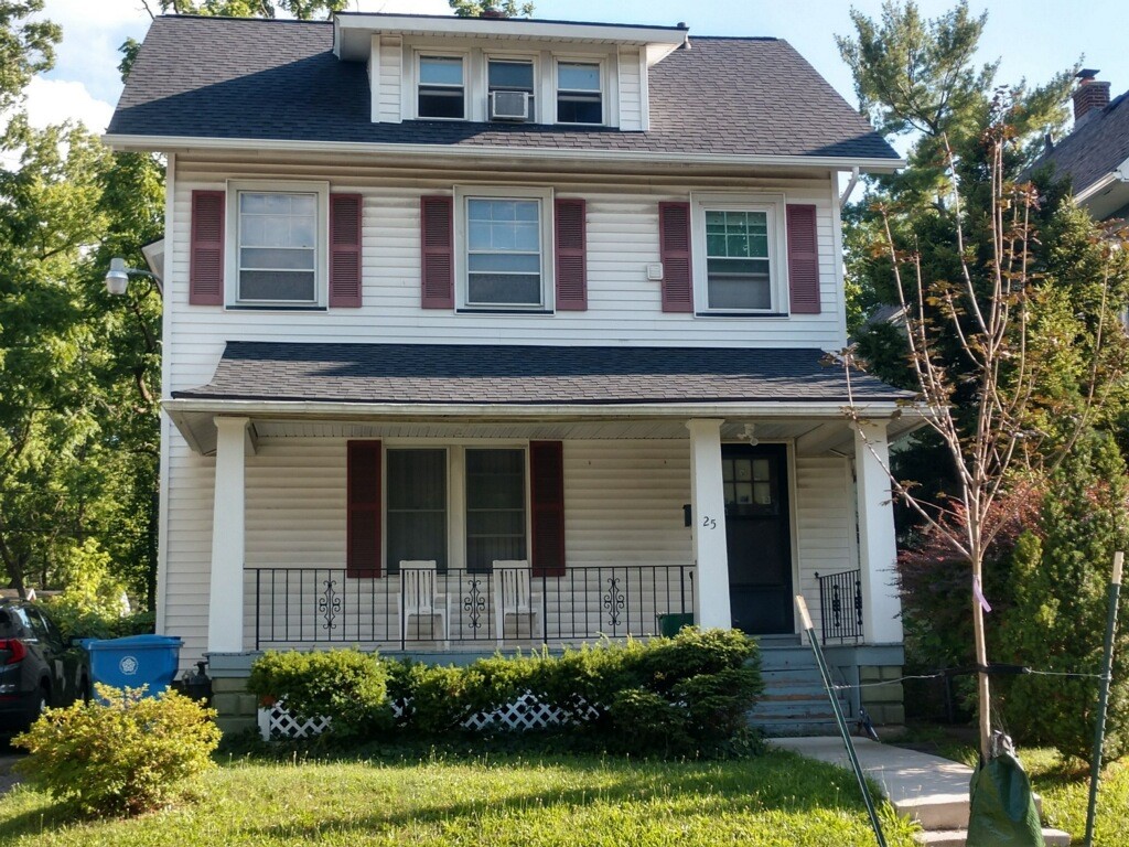 25 Ellicott Street Rochester, NY 14619 - Photo 1 of 1