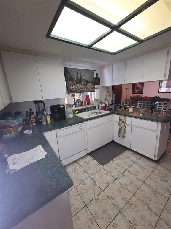 11492 93rd Street Largo, FL 33773 - Photo 7 of 42