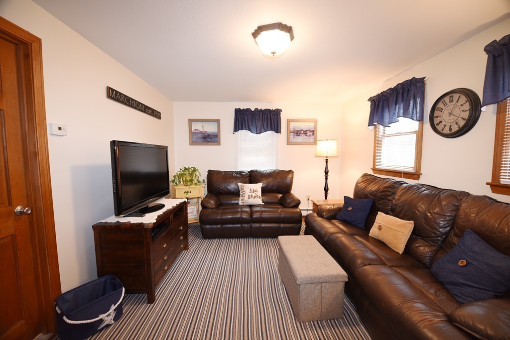 17 Keene Road Marshfield, MA 02050 - Photo 9 of 24 Gallery Image 9