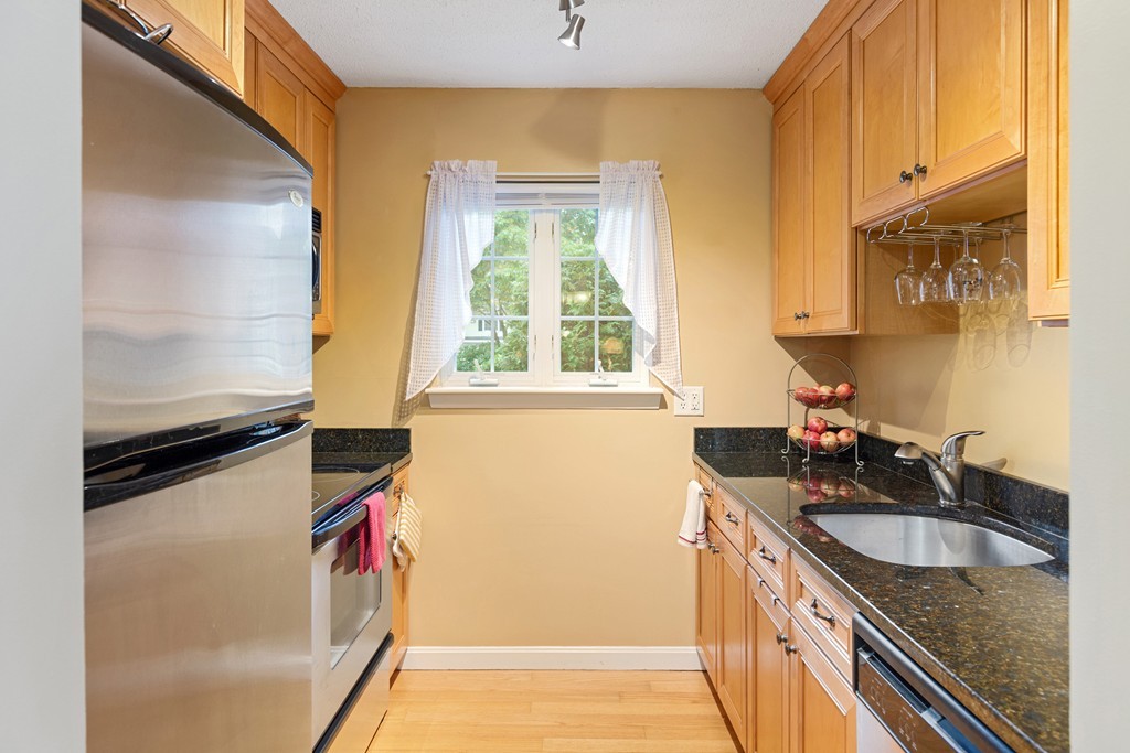 6 Nancy Road, Unit 4 Easton, MA 02375 - Photo 14 of 27 Gallery Image 14