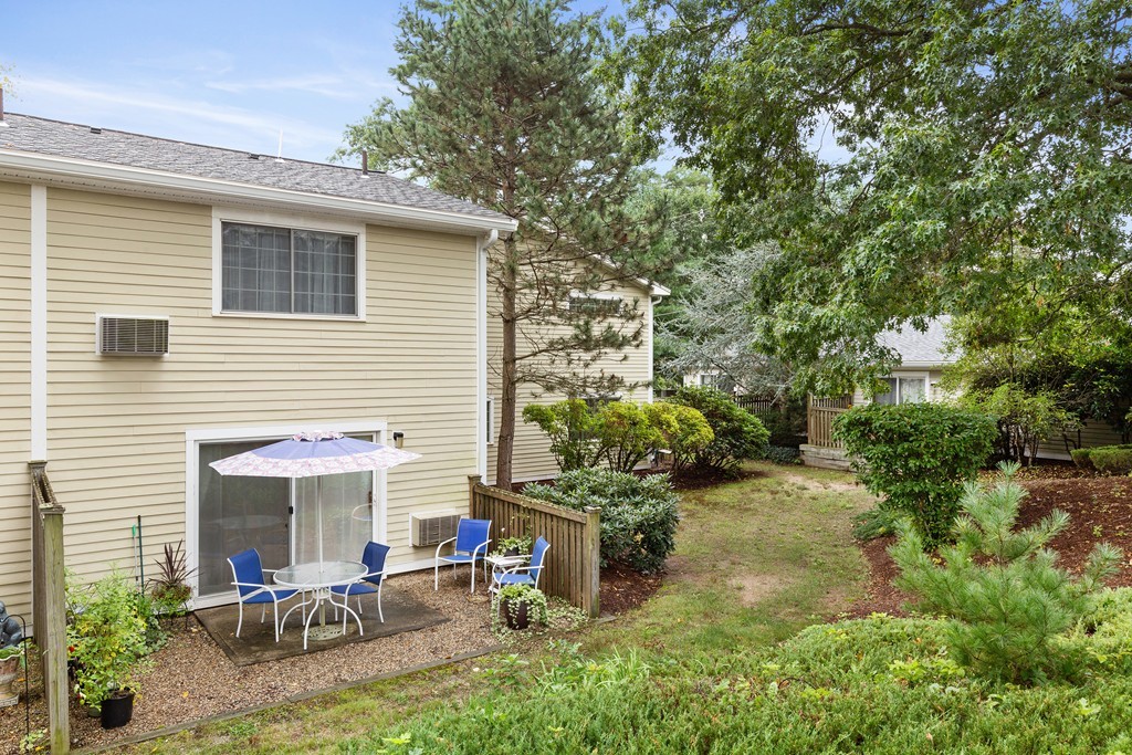 6 Nancy Road, Unit 4 Easton, MA 02375 - Photo 5 of 27 Gallery Image 5