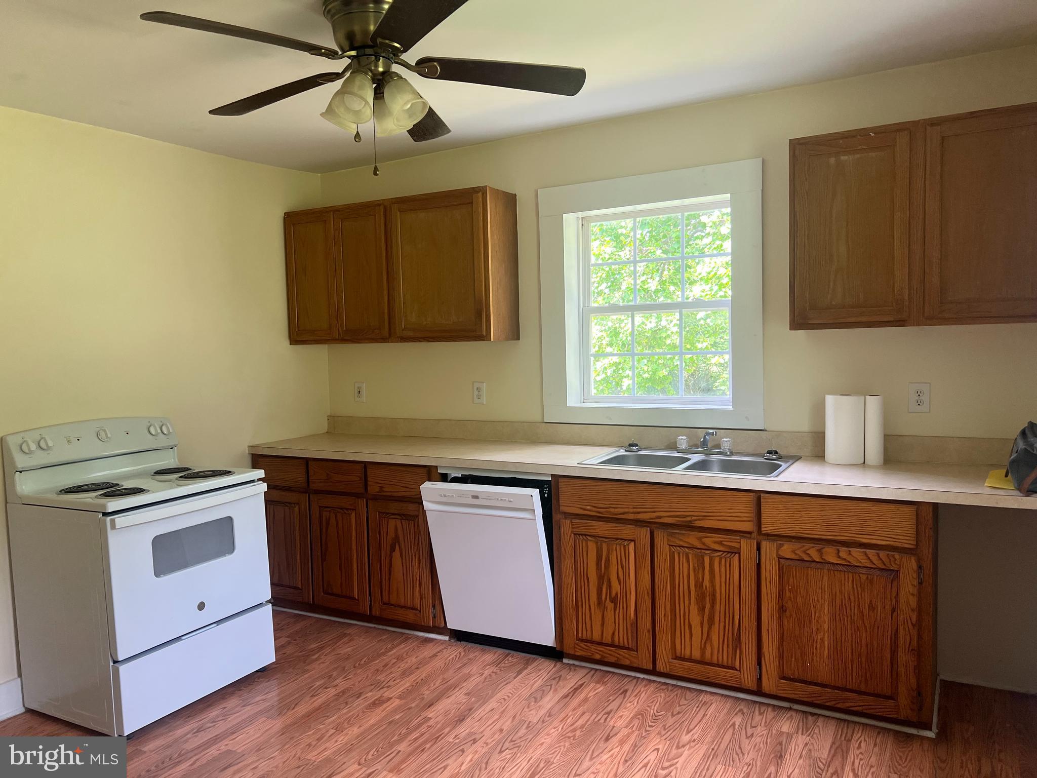 11843 Senedo Road Mount Jackson, VA 22842 - Photo 3 of 11
