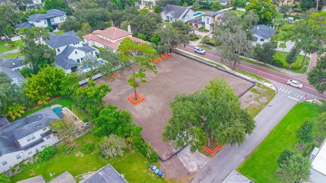 $1,690,000 | 141 West Lake Sue Avenue, Winter Park, FL 32789