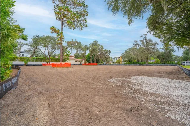 $1,690,000 | 141 West Lake Sue Avenue, Winter Park, FL 32789