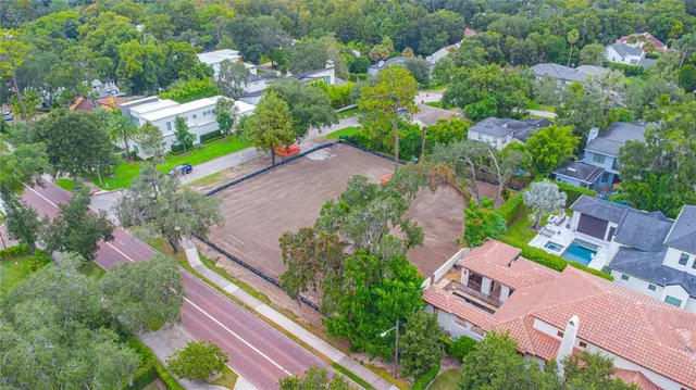 $1,690,000 | 141 West Lake Sue Avenue, Winter Park, FL 32789