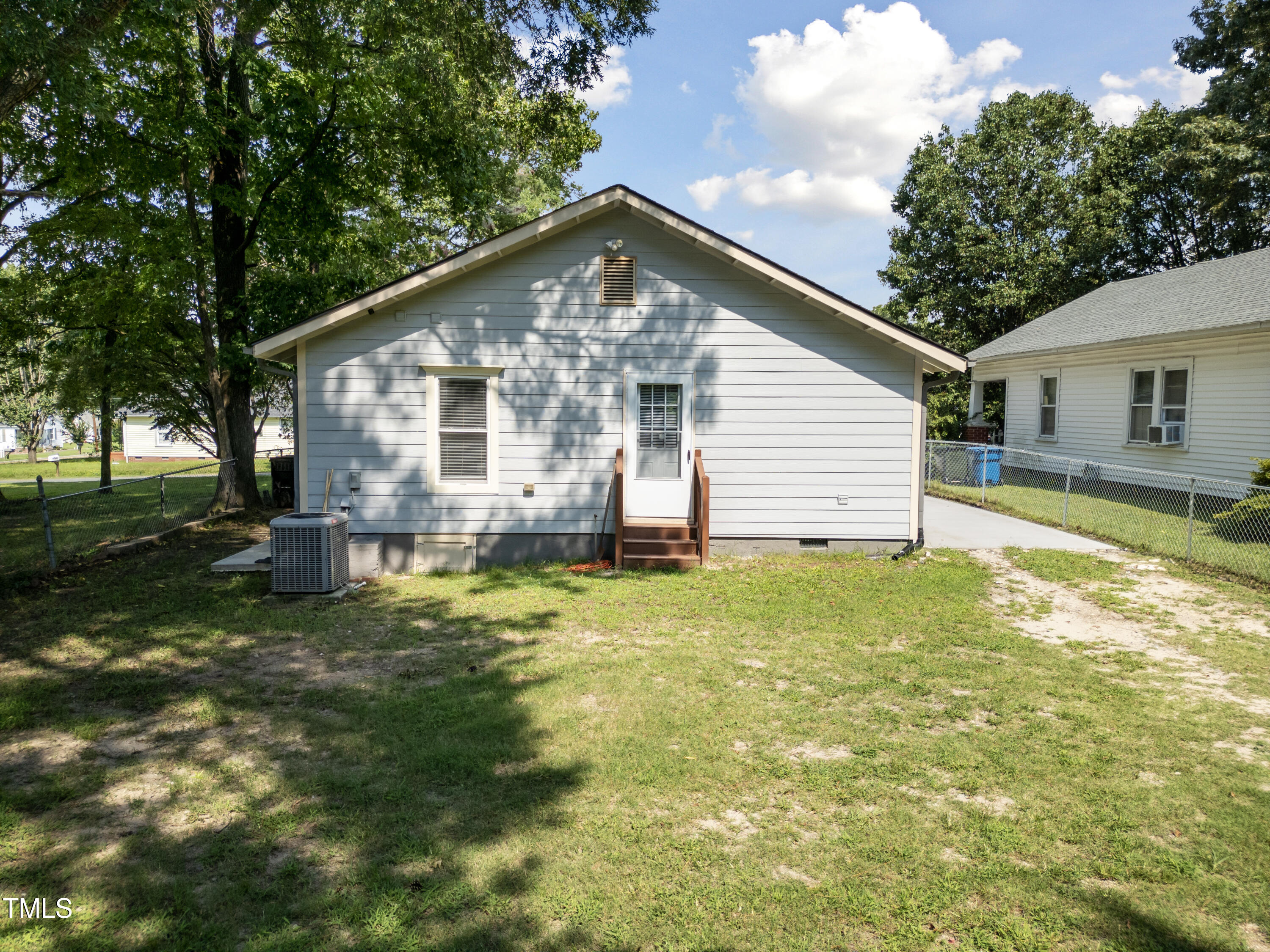 304 Spring Street Durham, NC 27703 - Photo 26 of 28 DJI_0927 copy