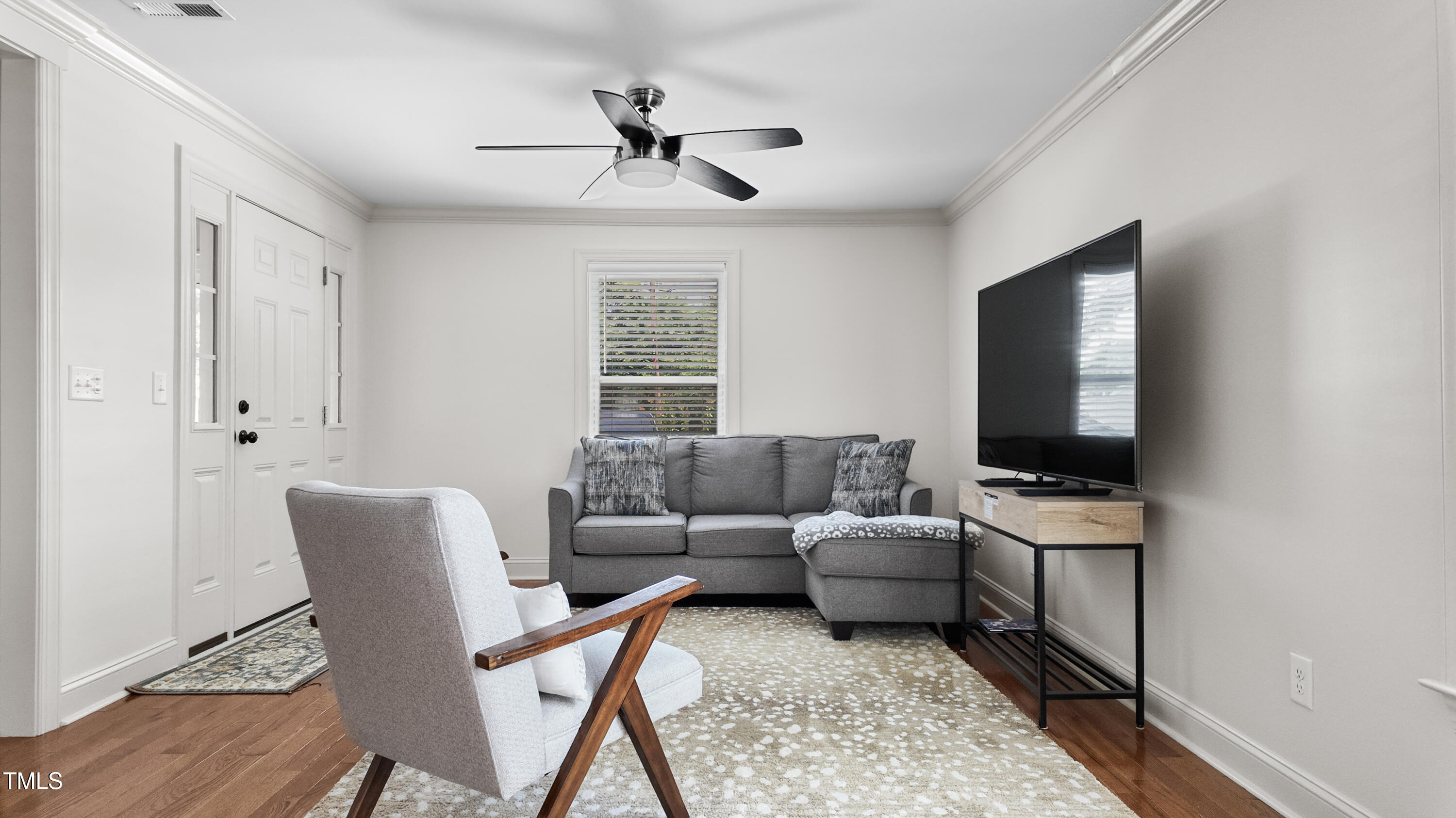 304 Spring Street Durham, NC 27703 - Photo 9 of 28 DJI_20250708145808_0010_D copy