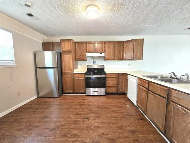 $329,900 | 227 Quail Run, Roswell, GA 30076