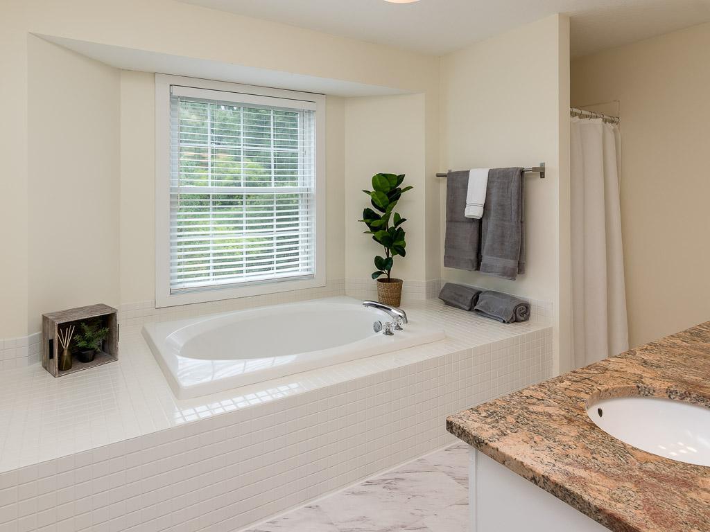 9624 Tree Farm Road Eden Prairie, MN 55347 - Photo 16 of 24 Gallery Image 16