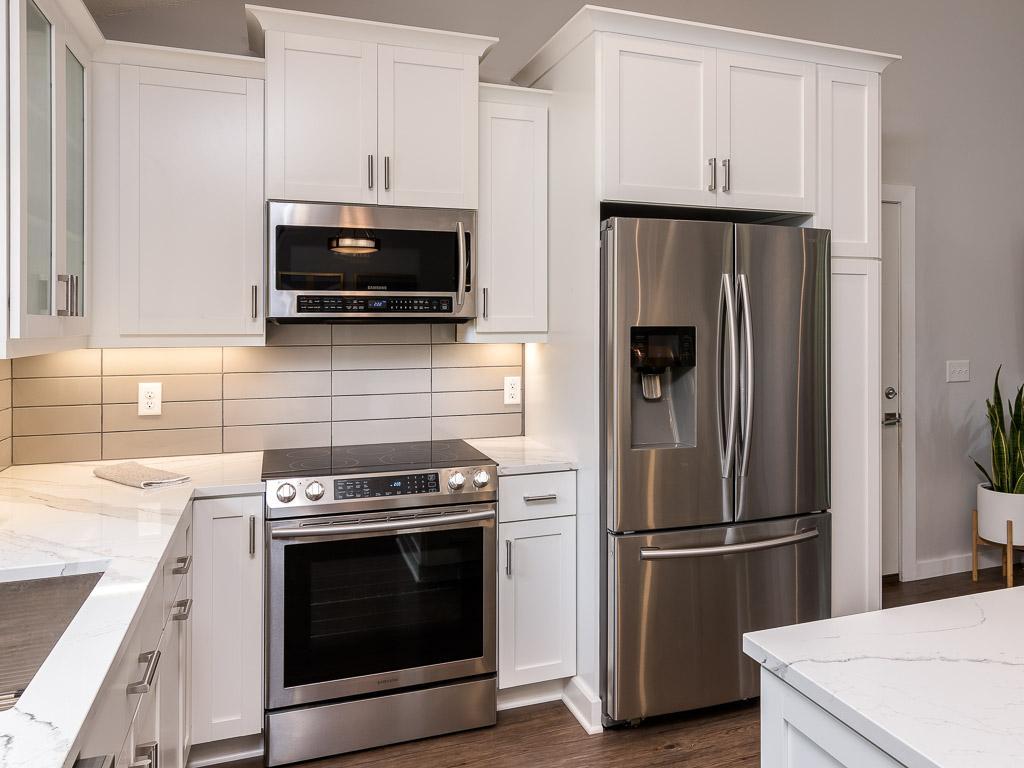 9624 Tree Farm Road Eden Prairie, MN 55347 - Photo 9 of 24 Gallery Image 9