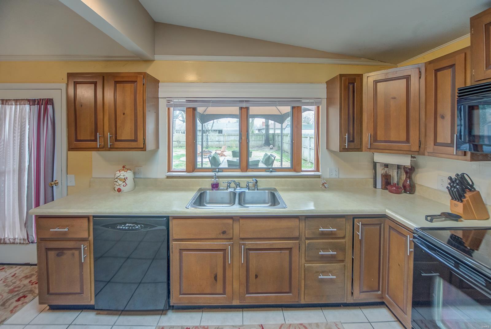 114 Ruth Drive O'Fallon, IL 62269 - Photo 15 of 36 Gallery Image 15