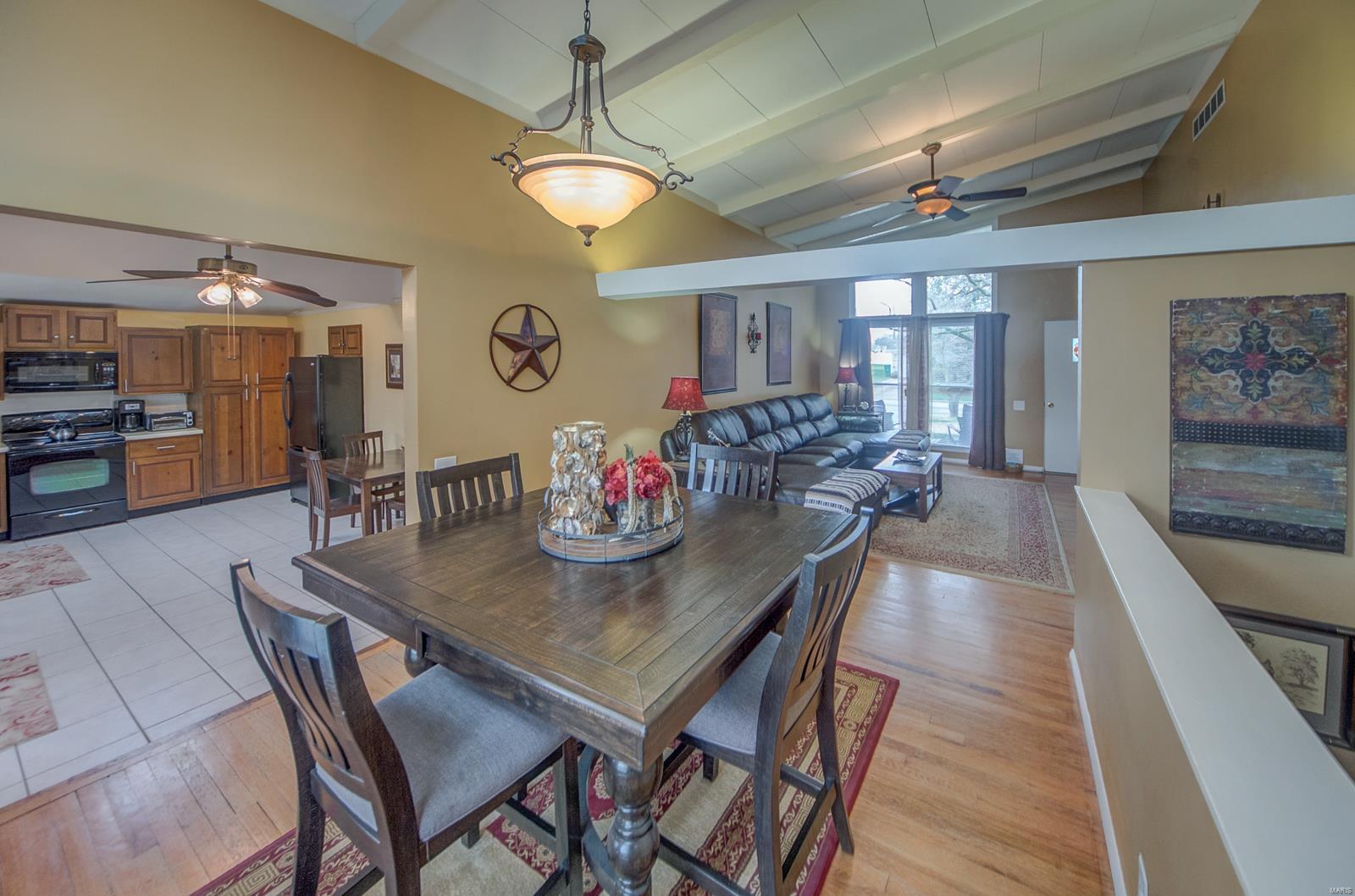 114 Ruth Drive O'Fallon, IL 62269 - Photo 10 of 36 Gallery Image 10