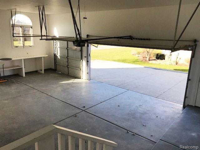 348 Oakbridge Drive Rochester, MI 48306 - Photo 31 of 35