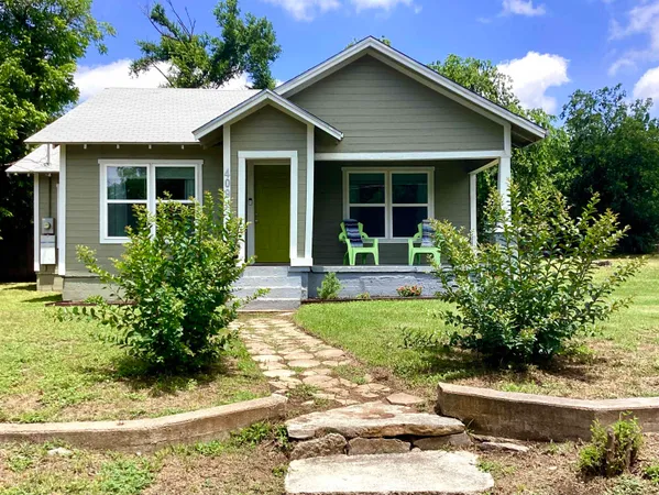 $269,000 | 409 North Vandeveer Street, Burnet, TX 78611