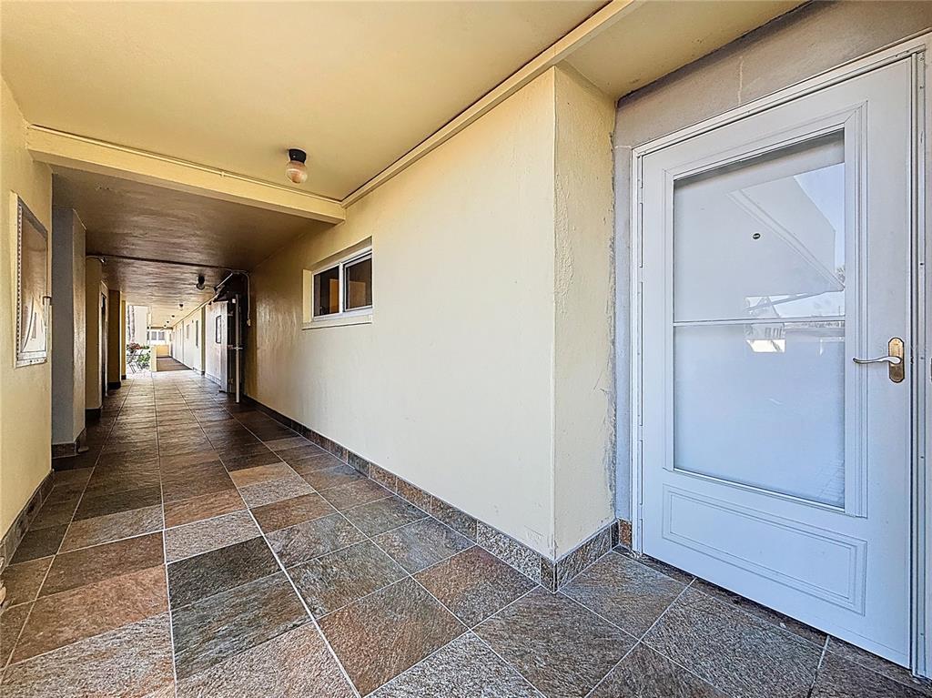 4550 Cove Circle, Unit 106 St. Petersburg, FL 33708 - Photo 5 of 38