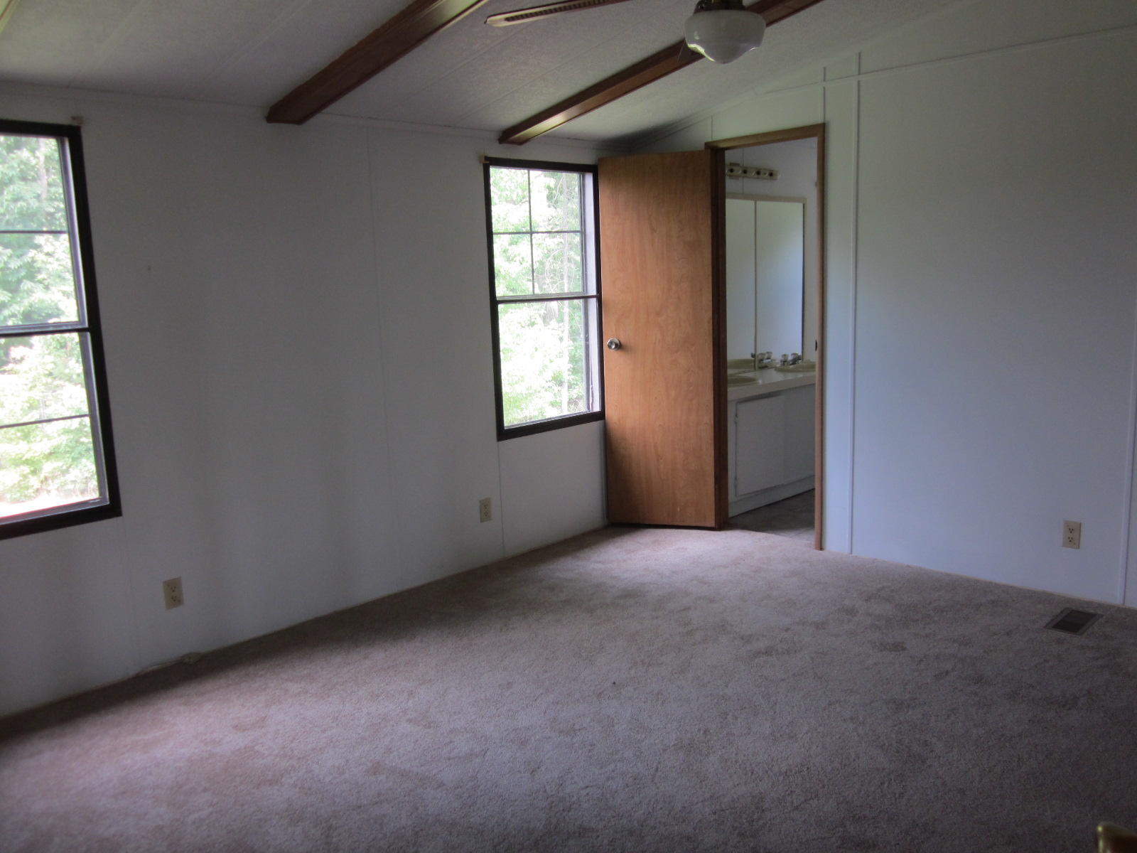 365 Ruritan Road Rocky Mount, VA 24151 - Photo 15 of 33