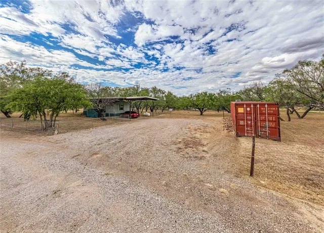 a view of outdoor space with city view