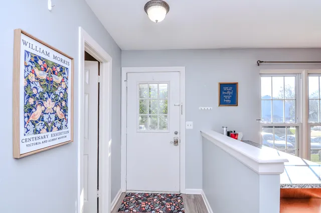 $289,000 | 3418 Burbank Drive, Ann Arbor, MI 48105