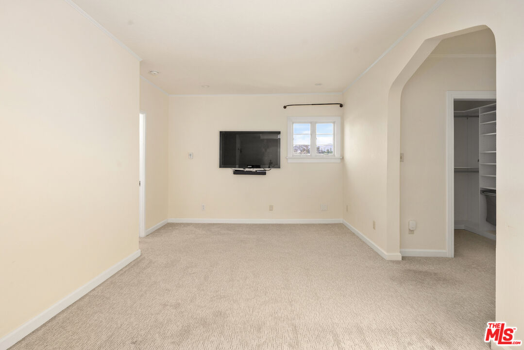 35 Haldeman Road Santa Monica, CA 90402 - Photo 16 of 18