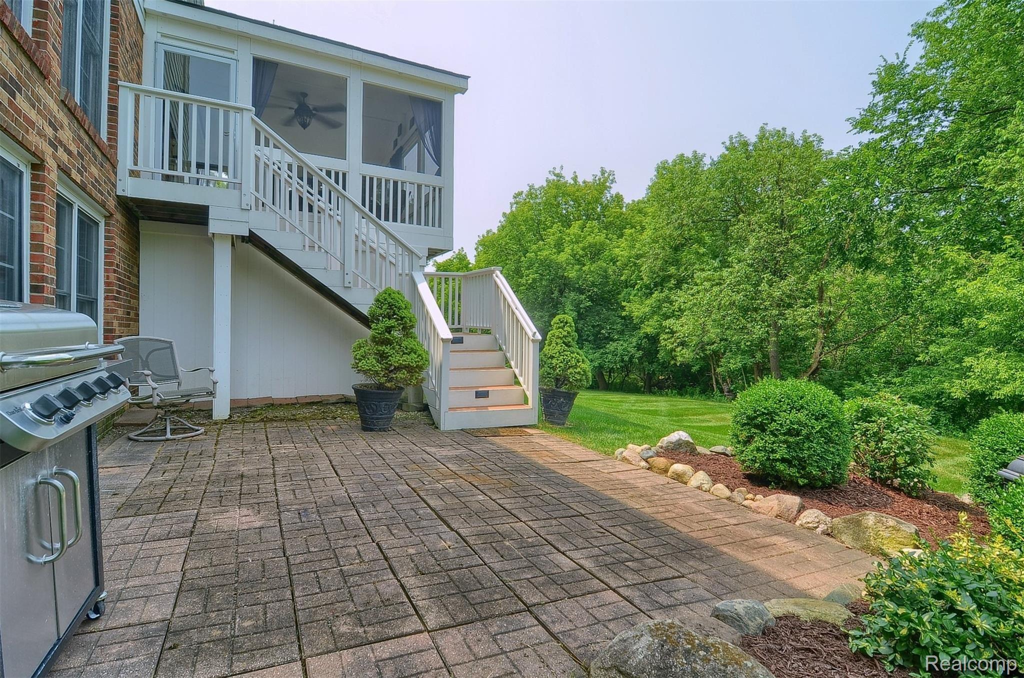 4936 Manchester Court Rochester, MI 48306 - Photo 45 of 51 45-Patio.jpg