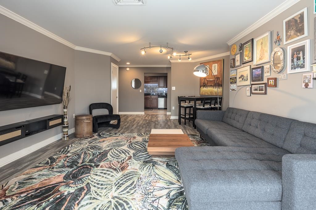 655 Riverside Drive, Unit 708B Memphis, TN 38103 - Photo 4 of 24