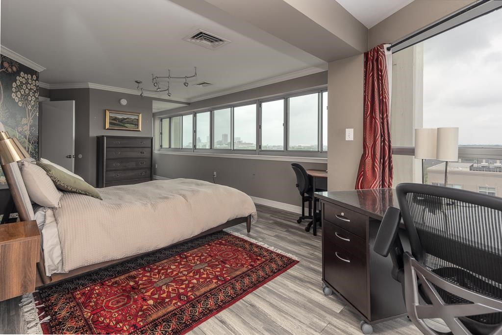 655 Riverside Drive, Unit 708B Memphis, TN 38103 - Photo 9 of 24