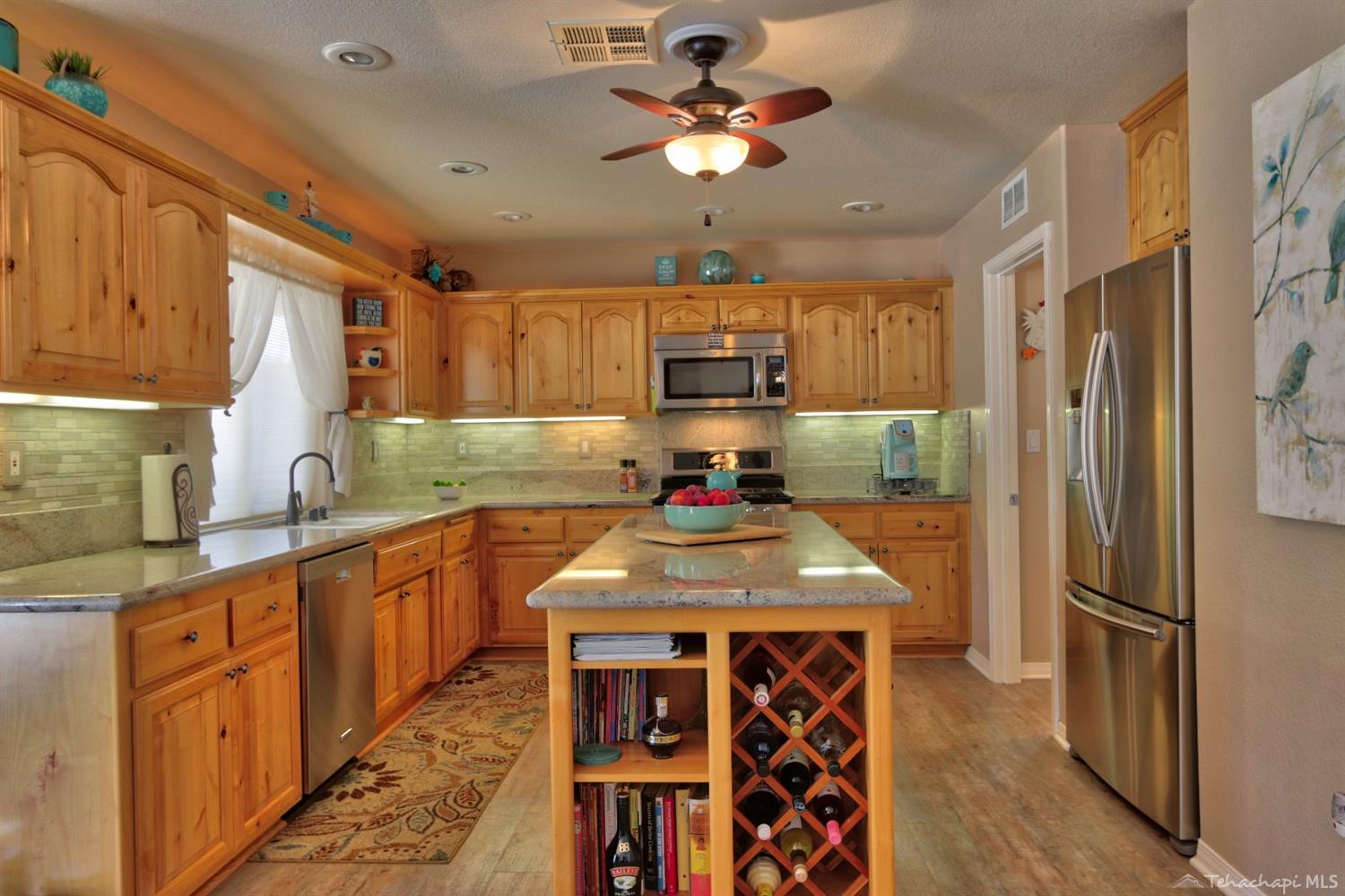 29271 North Lower Valley Road Tehachapi, CA 93561 - Photo 21 of 52 Gallery Image 21