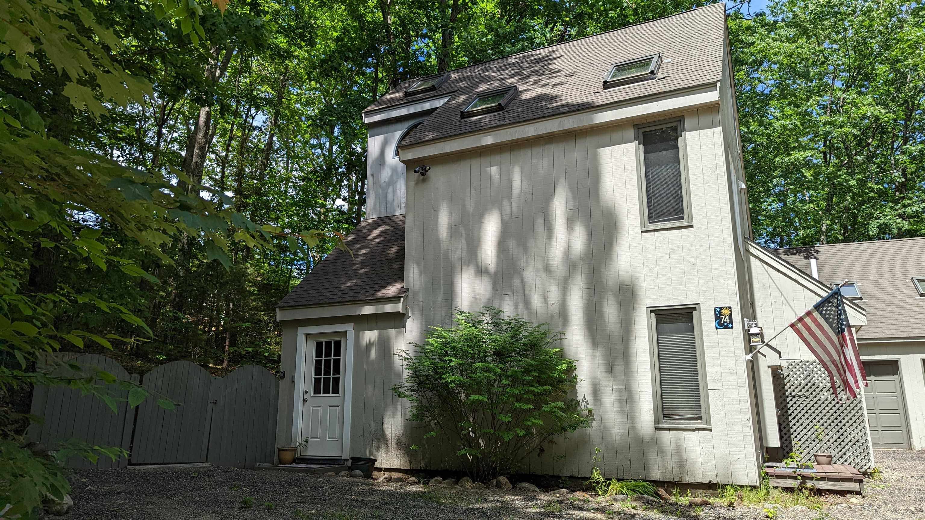 74 Green Circle Campton, NH 03223 - Photo 11 of 36