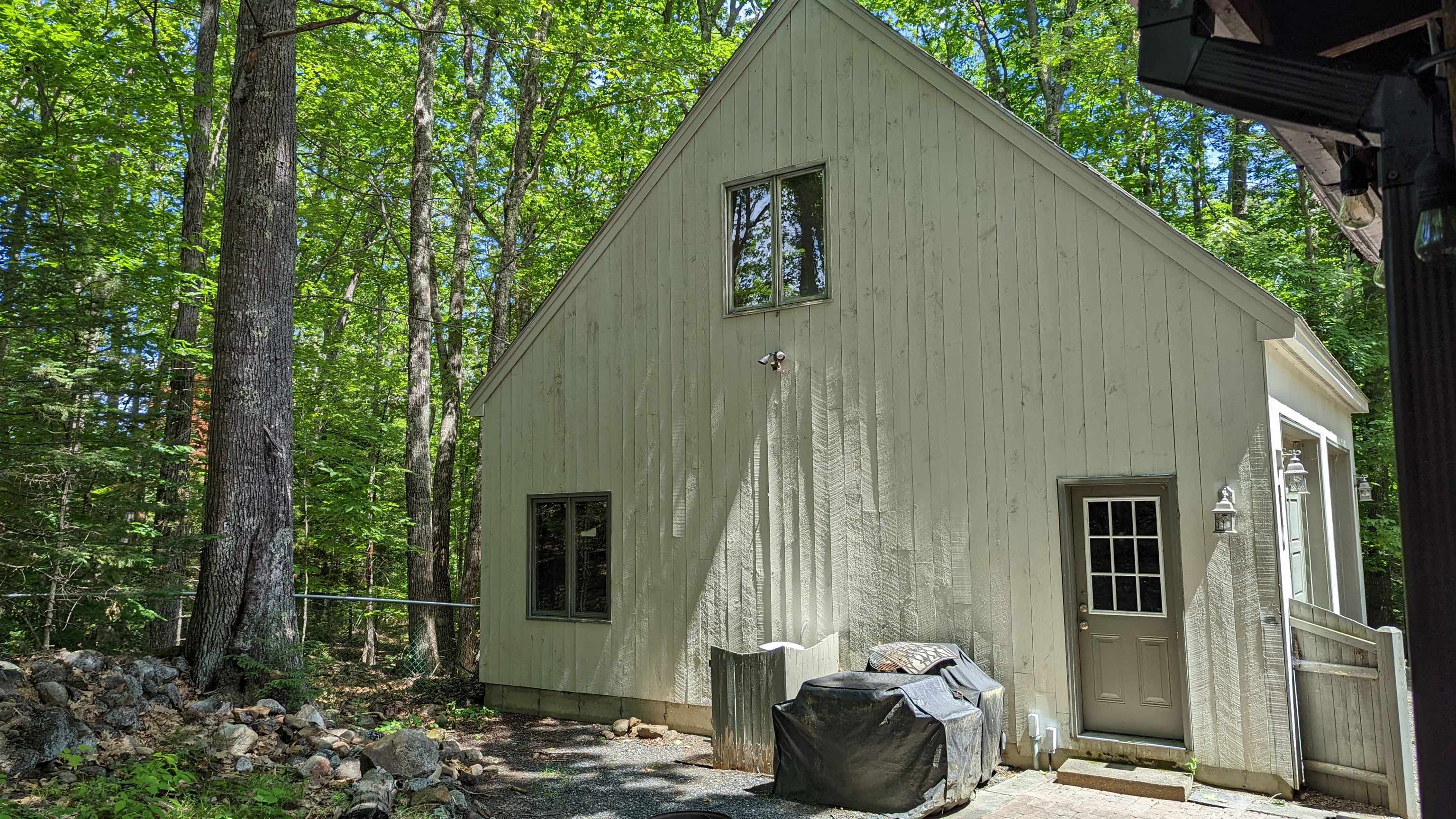 74 Green Circle Campton, NH 03223 - Photo 3 of 36