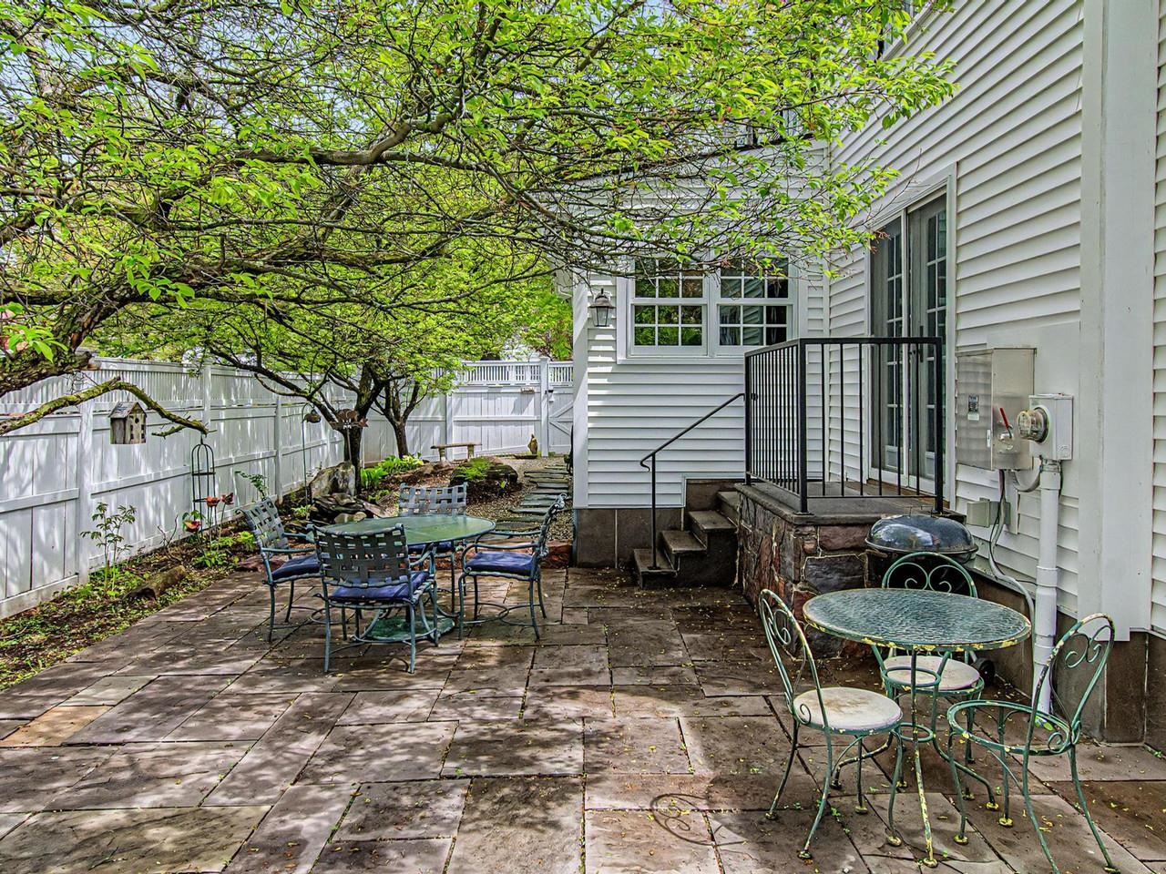 172 Deforest Road Burlington, VT 05401 - Photo 52 of 60