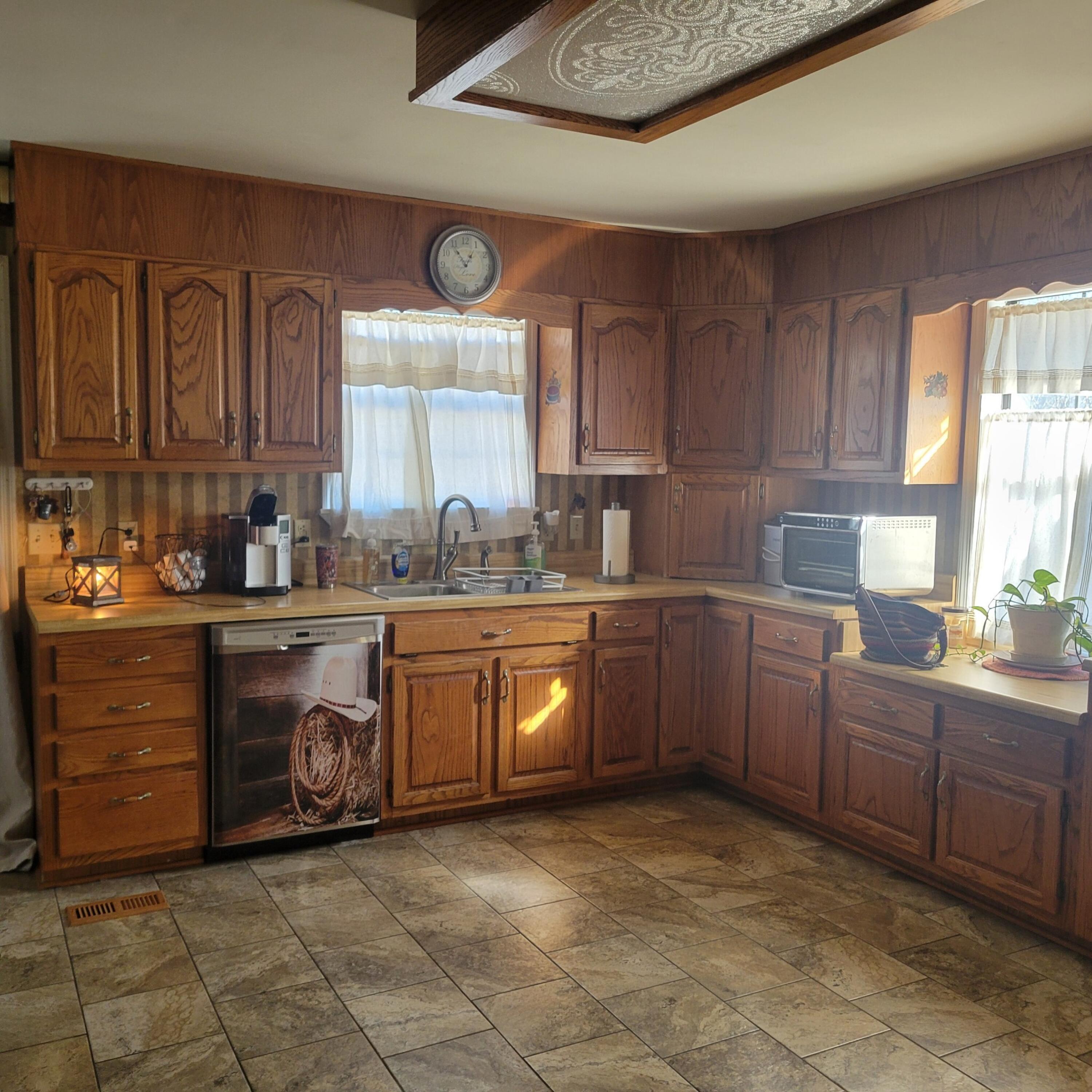 1224 Thrasher Pike Hixson, TN 37343 - Photo 6 of 91 5738861778082491599