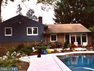 261 Tomkenn Road Wynnewood, PA 19096 - Photo 4 of 6 Gallery Image 4
