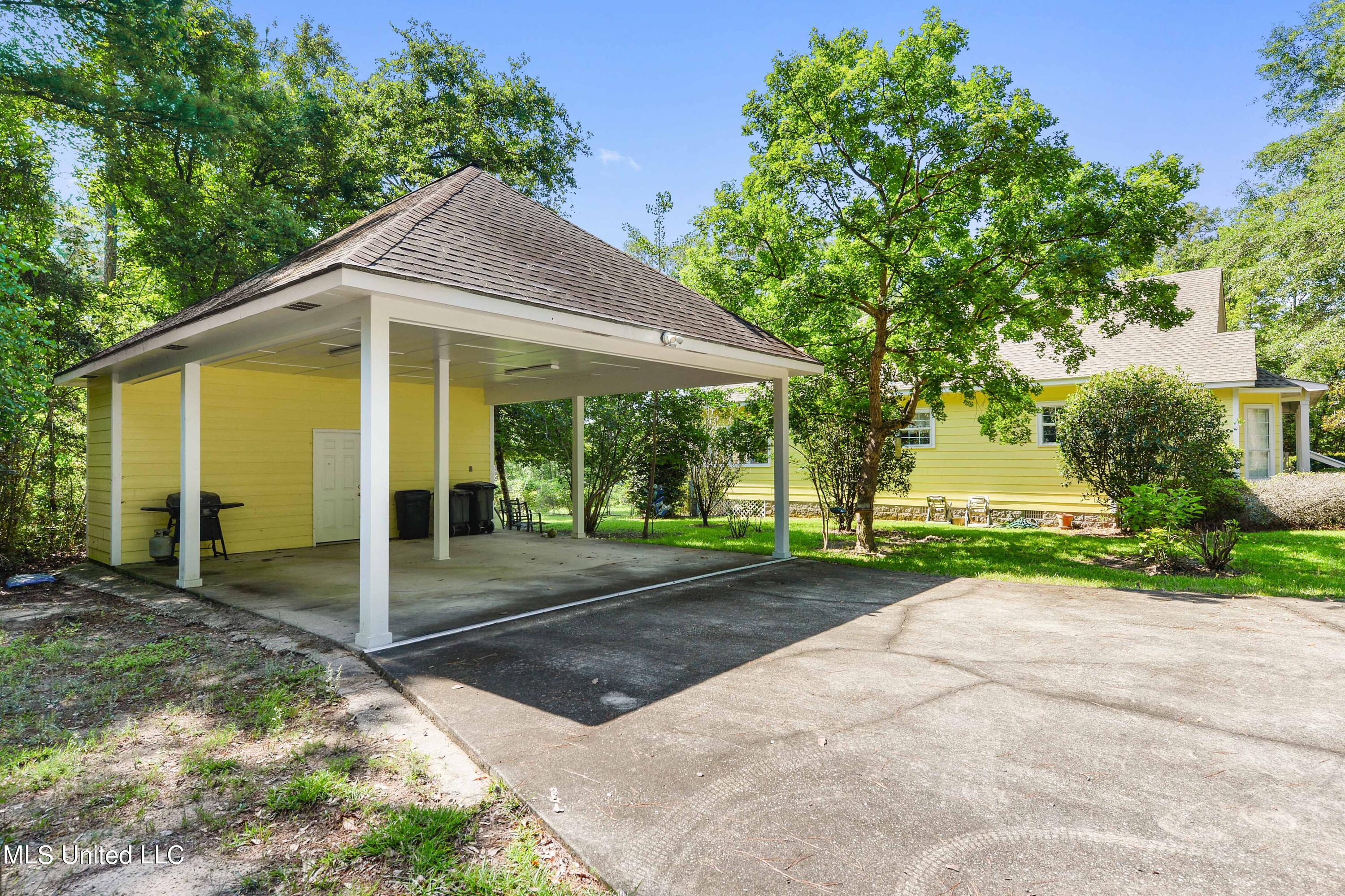 138 Green Road Lucedale, MS 39452 - Photo 31 of 41 032