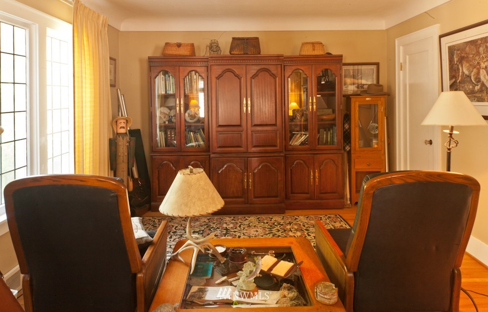 1107 North 50th Street Seattle, WA 98103 - Photo 2 of 10 Gallery Image 2
