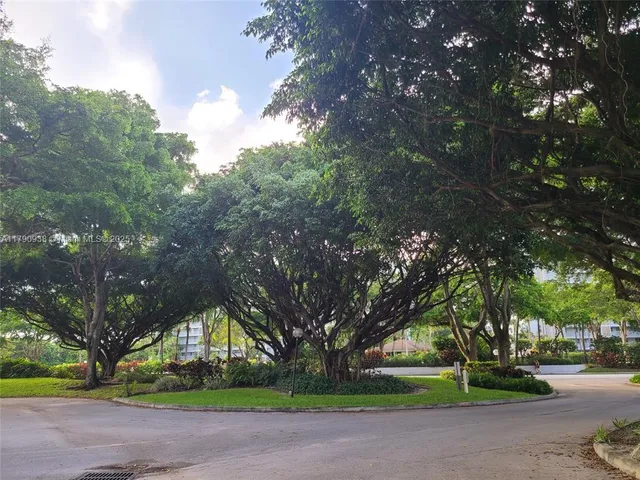 $355,000 | 4020 West Palm Aire Drive, Unit 204, Pompano Beach, FL 33069