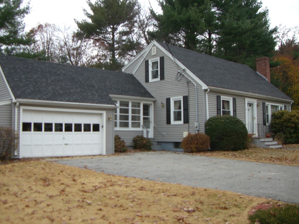 16 College Road Burlington, MA 01803 - Photo 1 of 12 Gallery Image 1