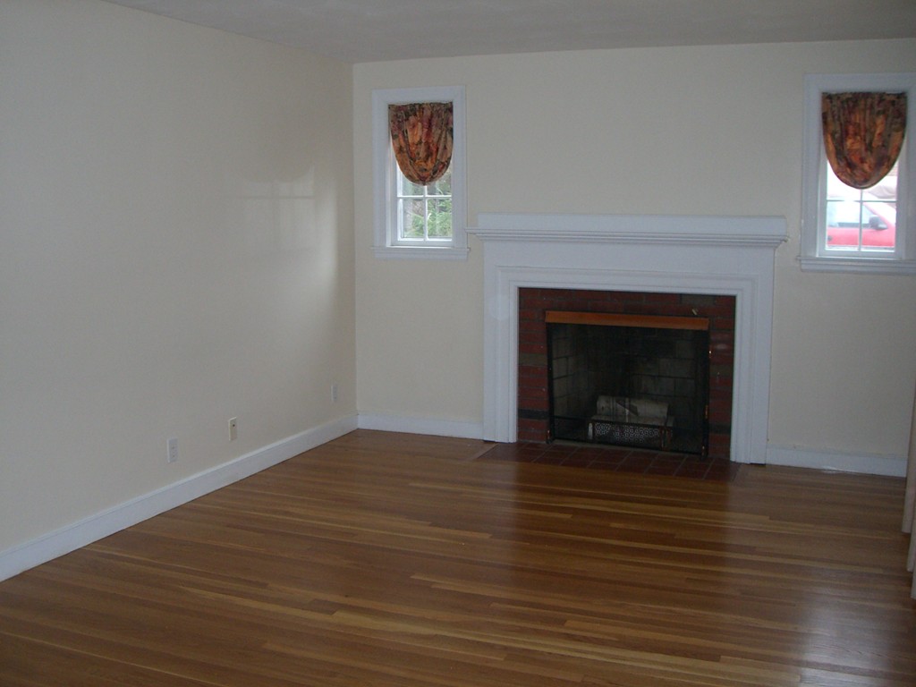 16 College Road Burlington, MA 01803 - Photo 6 of 12 Gallery Image 6