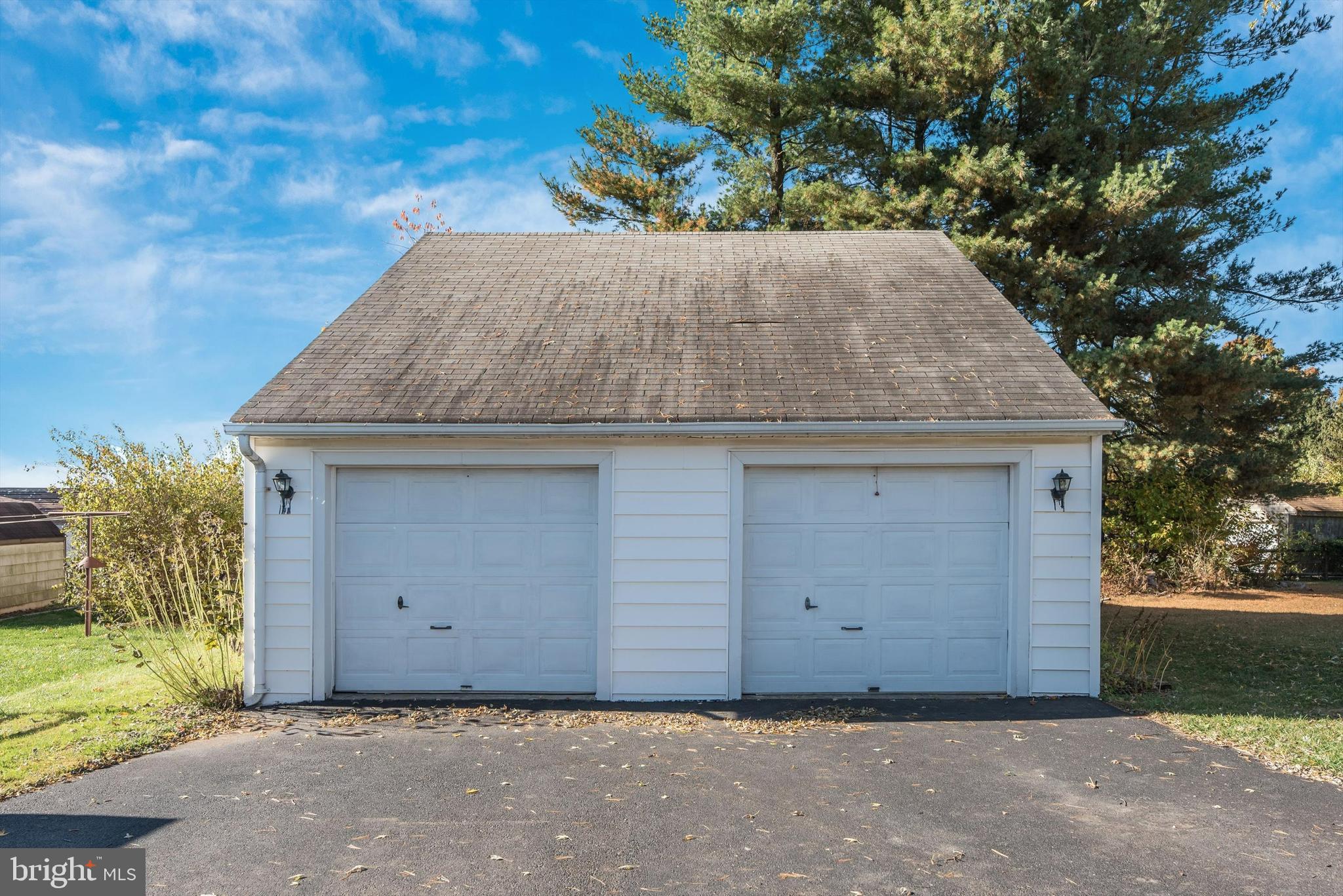 3659 Ridgeview Road Ijamsville, MD 21754 - Photo 54 of 54 Oversized garage with room for 4 cars