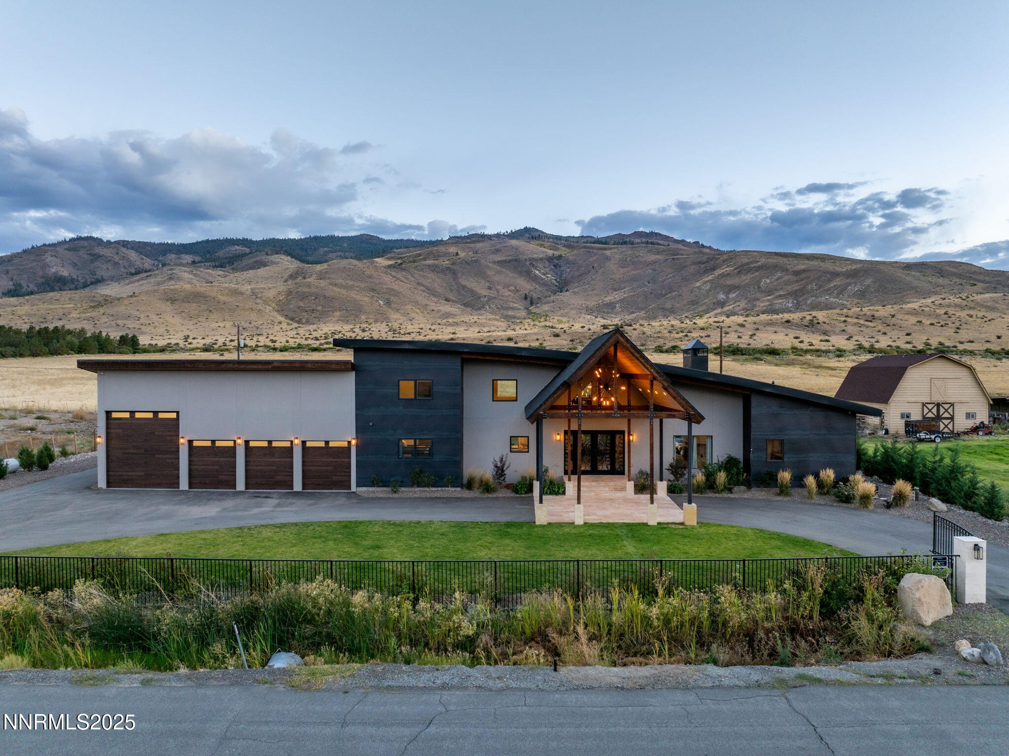 2255 Warrior Lane Reno, NV 89523 - Photo 52 of 52 front view of a house with a garden