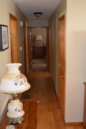 8 Broughton Road Worcester, MA 01607 - Photo 9 of 21 Gallery Image 9