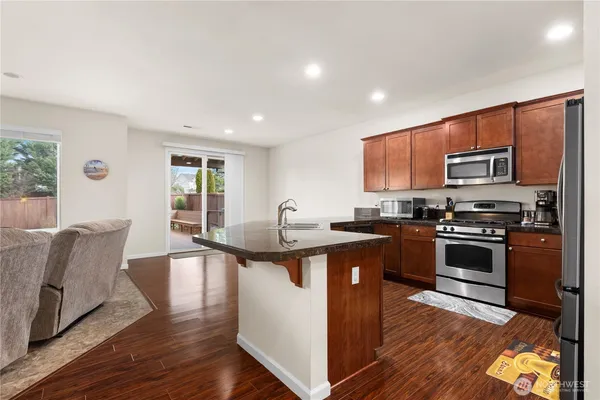 $650,000 | 7913 152nd St Court East, Puyallup, WA 98375