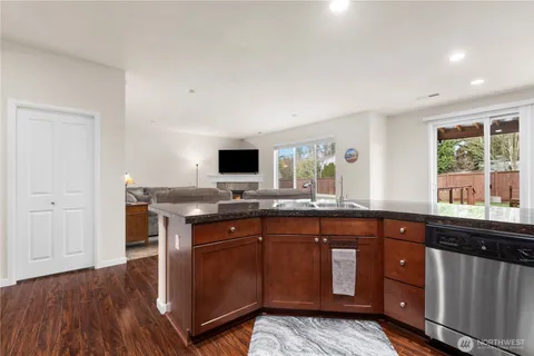 $650,000 | 7913 152nd St Court East, Puyallup, WA 98375