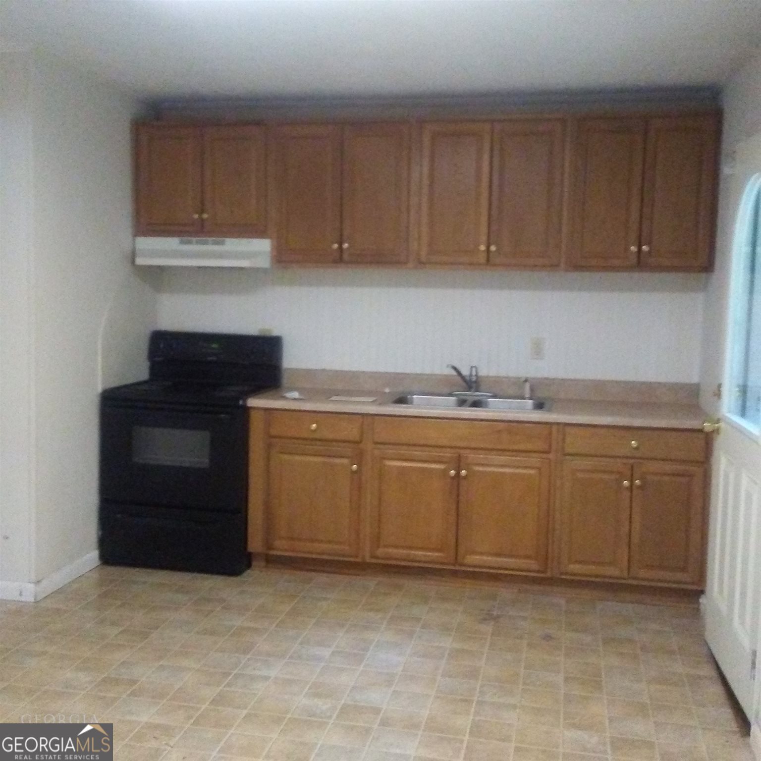 237 Thrasher Street Bowersville, GA 30516 - Photo 2 of 13